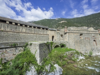 春节跟团法国旅游_法国旅游康辉_去法国旅游参团
