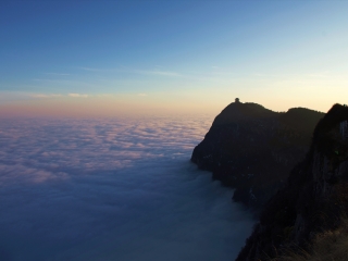 春节期间峨眉山自助游_峨眉山旅游团_报团峨眉山旅游