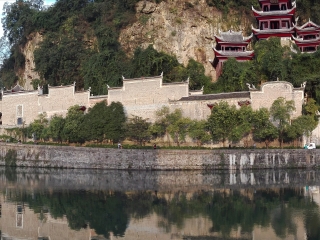 去贵州黄果树旅游公司_去贵州黄果树旅游随团_旅游贵州黄果树旅游