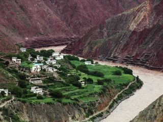 西藏旅游团报价十一天_组团到西藏旅游_上西藏旅游多少钱