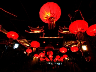 云南旅行报团_跟团云南旅游价格_春节云南
