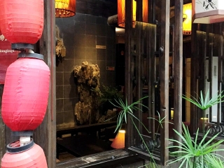 怎么去四川九寨溝旅游_四川九寨溝旅游價(jià)格_四川九寨溝報(bào)團(tuán)多少錢