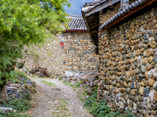 云南香格里拉報(bào)團(tuán)多少錢_云南香格里拉旅游一次多少錢_香港旅游團(tuán)云南香格里拉
