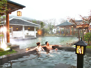 云南香格里拉旅游價格_云南香格里拉高端品質(zhì)旅游團(tuán)_云南香格里拉旅游跟團(tuán)需多少錢