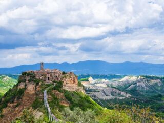 去歐洲旅游要帶多少錢_近期歐洲游價格_歐洲旅游最佳路線