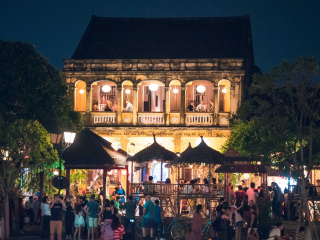 越南峴港旅游大概多少錢(qián)_暑假越南峴港游價(jià)格_越南峴港旅游要多少錢(qián)2021