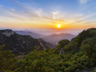 山東青島游跟團多少錢2021_現(xiàn)在去山東青島旅游多少錢_去山東青島旅游