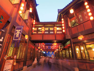稻城亞丁游跟團(tuán)_稻城亞丁旅游需要多少錢(qián)_到稻城亞丁旅游