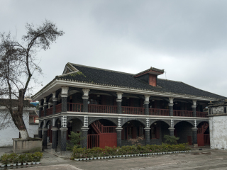 贵州黄果树跟团六日游_深圳到贵州黄果树旅游团报价_去贵州黄果树旅游费用多少