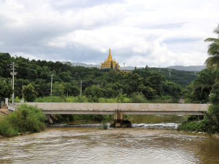 云南西雙版納游特價(jià)團(tuán)_云南西雙版納旅游團(tuán)報(bào)價(jià)_旅游去云南西雙版納
