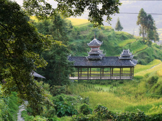 貴州黃果樹瀑布旅游團(tuán)報(bào)價(jià)2021_貴州黃果樹瀑布特價(jià)旅游團(tuán)報(bào)價(jià)_貴州黃果樹瀑布自由游價(jià)格多少