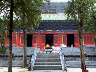 报团到云台山-龙门石窟-少林寺旅游_春节期间去云台山-龙门石窟-少林寺旅游_跟团到云台山-龙门石窟-少林寺旅游多少钱