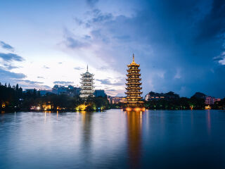 深圳到桂林旅游報(bào)價(jià)_桂林游特價(jià)團(tuán)_桂林旅游花費(fèi)一般多少