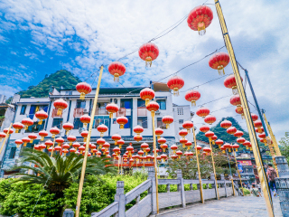 桂林陽朔旅游團(tuán)報(bào)價(jià)自由行_桂林陽朔旅游價(jià)格多少_桂林陽朔跟團(tuán)游與自由行