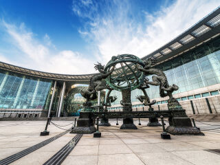 上海高端品質(zhì)旅游團_香港旅游團上海_上海自由行還是跟團好
