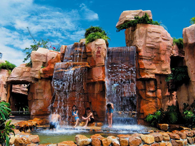 恩平温泉乐园度假村凤仪里碉楼泉林黄金小镇汽车2日团队游品特色黄鳝