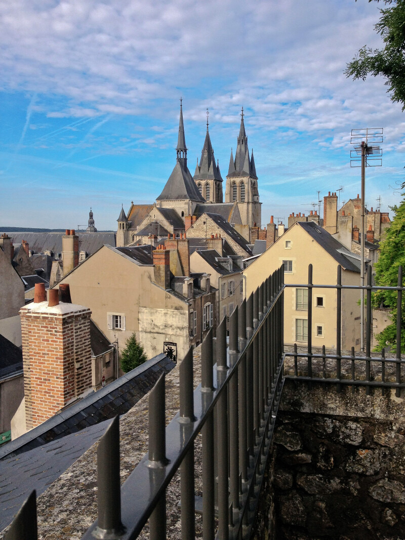 法国卢瓦尔河谷一座座城堡一缕缕霞