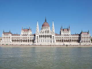 小昆城市府大楼