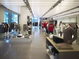 乔治·阿玛尼（海港城店）