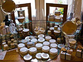 BENLUX LOUVRE免税店