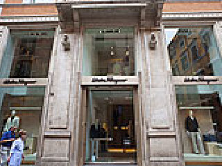 菲拉格慕（DFS旗下T广场广东道店）