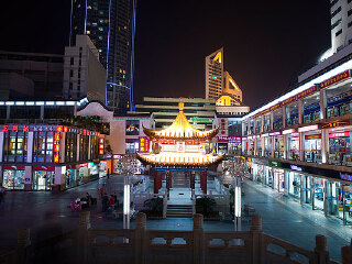 大十字百货商店（南大街）