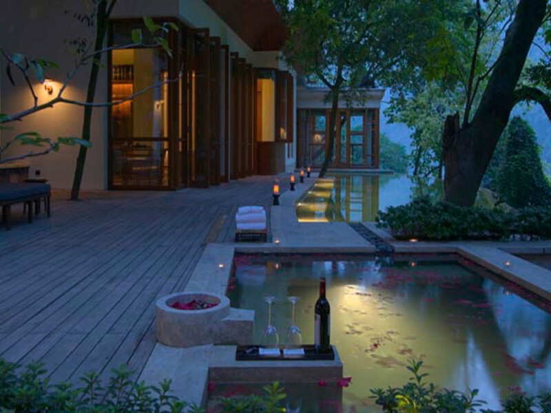  跟团游> 重庆休闲5日自助游>解放碑吃美食,北碚泡温泉,酒店集结认证