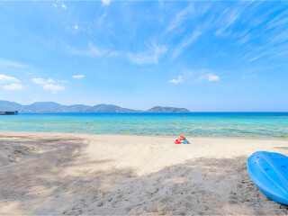 普吉岛达沃海滩村庄度假村和水疗中心