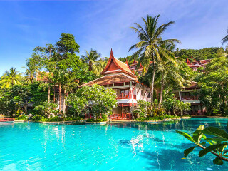 普吉岛达沃海滩村庄度假村和水疗中心