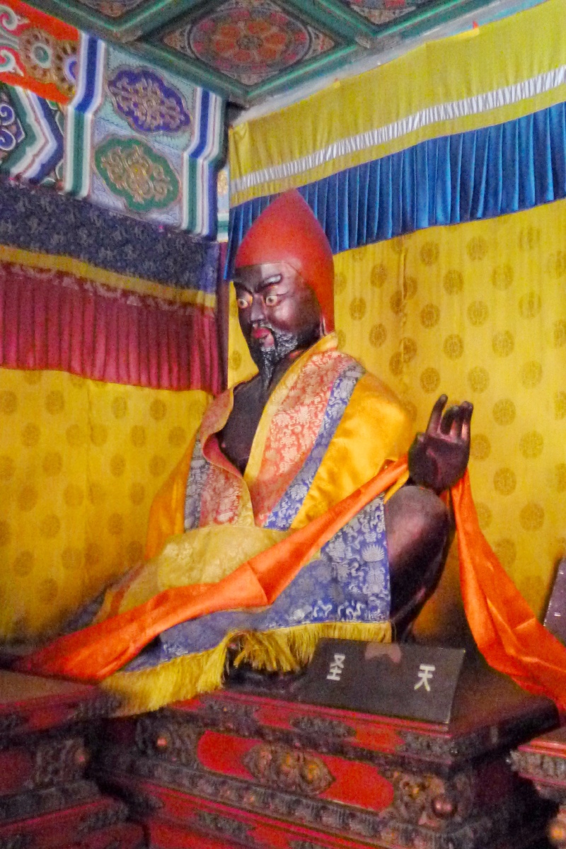 无著菩萨(古印度大乘佛教瑜伽行派创始人),龙树菩萨(古印度僧人,学者