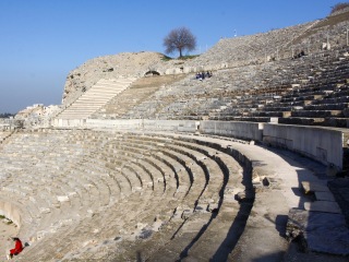 阿斯潘多思圆形剧场