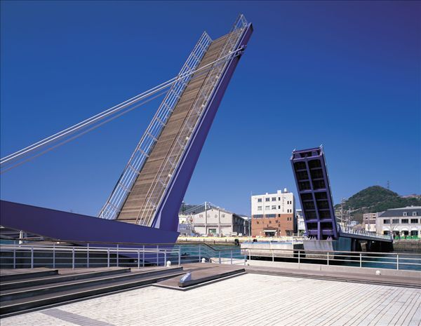 福冈亚洲美术馆景点介绍