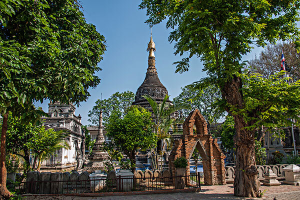 帕抱寺门票价格_帕抱寺旅游攻略_帕抱寺开放时间
