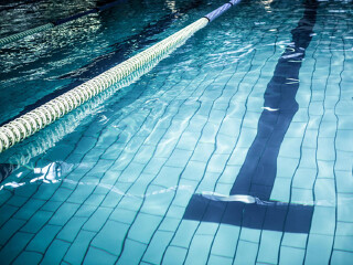 航线中心体育馆