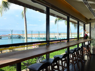 丹娜美拉码头（通往民丹岛）