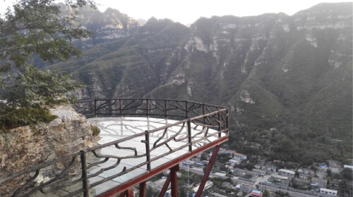 抵达十渡风景区,体验天河谷