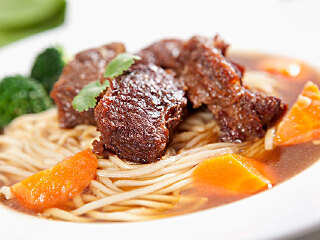占国牛肉面