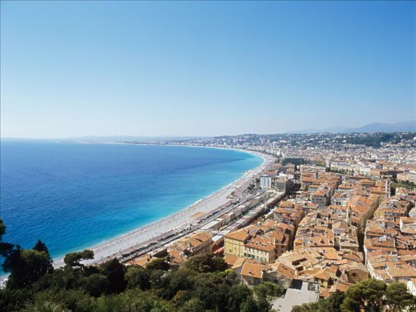 恩尼斯旅游贵不贵_关于恩尼斯的介绍_恩尼斯好玩吗