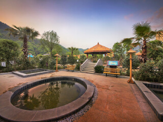  跟团游> 武功山万龙温泉自驾2日游>含万龙温泉门票 住武功山万龙国际