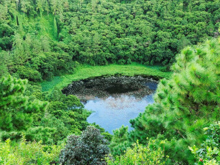 鹿洞火山口