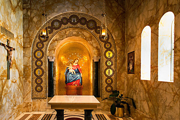 庞贝玫瑰圣母堂地址_庞贝玫瑰圣母堂在哪里_庞贝玫瑰圣母堂怎么去