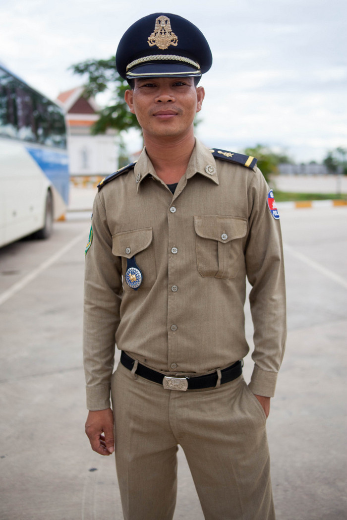 柬埔寨警察警衔图片