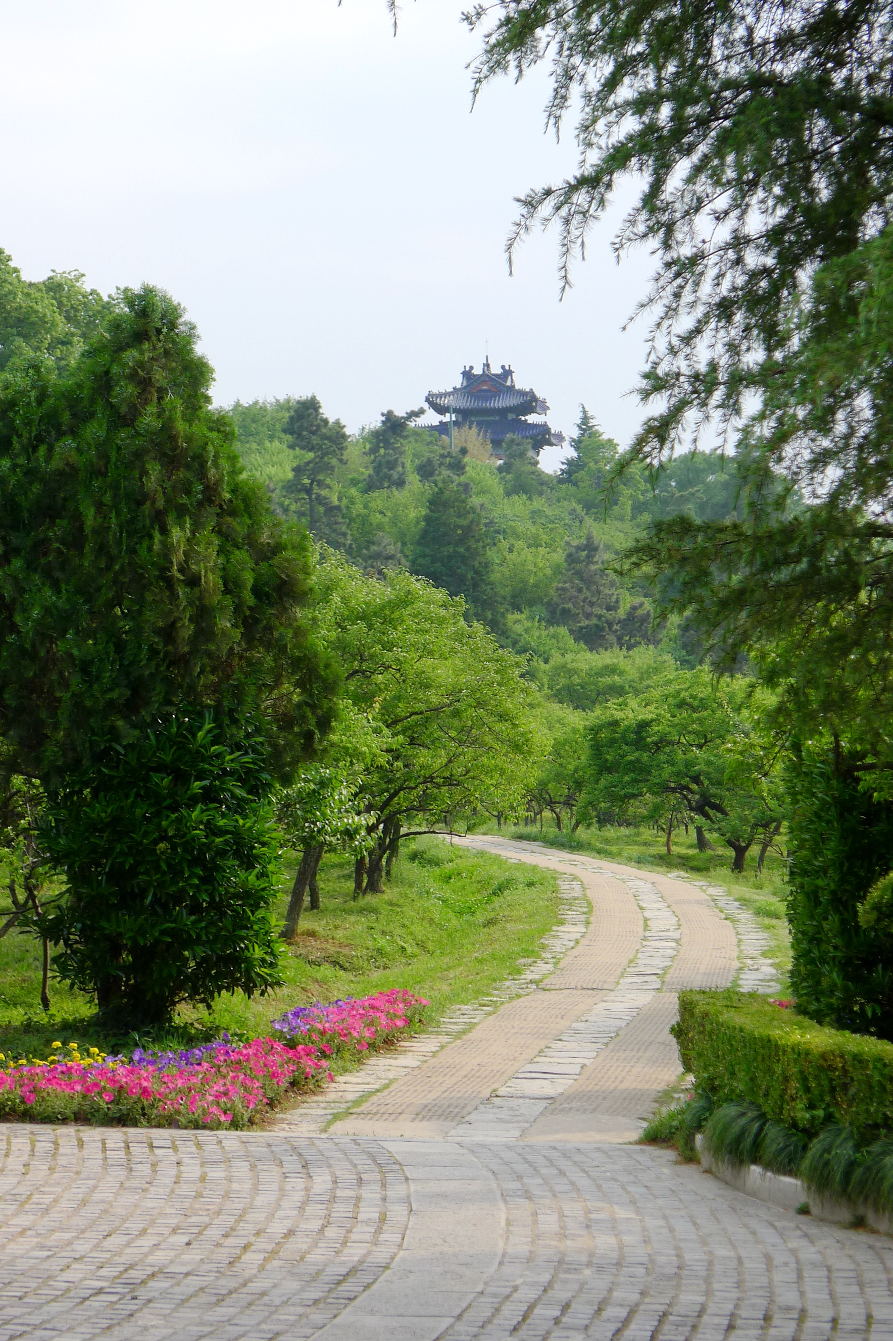 獨一無二,相隔近兩千年的三座帝王陵【多圖】_中山陵遊記_途牛