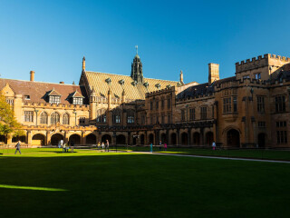 澳大利亚国立大学