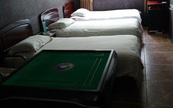 绥化酒店预订 明水丽阳壹休快捷宾馆 地址:明水县南三街宇泰小区4号楼