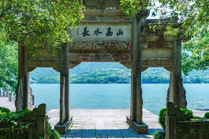 我的悠然假期#富春江最美的给了桐庐,美成了一幅画【首发】