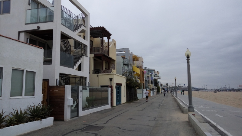           海边别墅区,在游戏gta5