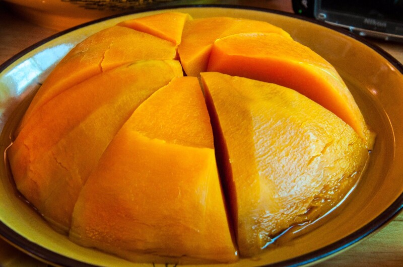 云南红河哈尼族彝族自治州弥勒市可邑村的彝族美食.