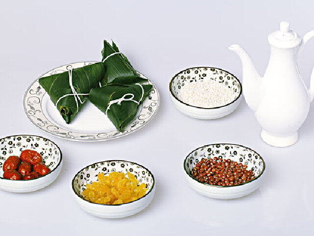哪里买到正宗黑糯米 Cii9EVb55qaIOfZlAADQC8FuDpUAAC0nAJ9dlIAANAj360_w640_h480_c1_t0.jpg