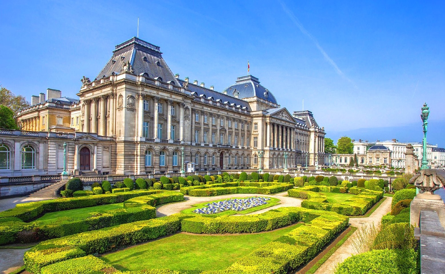 从香奈儿的水晶王国走进"北方威尼斯"—荷兰